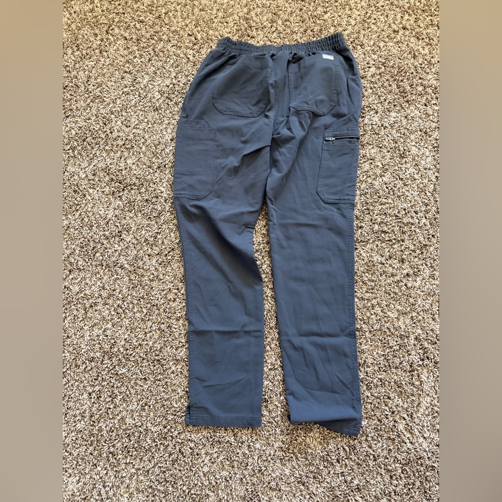 Figs Women's Charcoal Yola-Skinny Scrub Pants - Picture 2 of 3